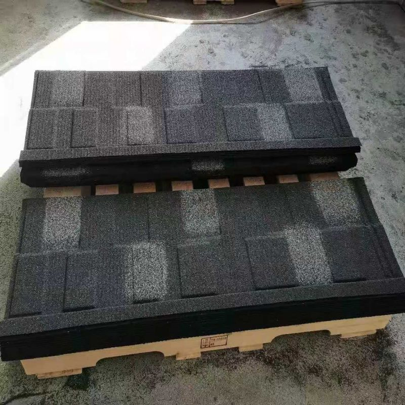 Construction Materials Colorful Stone Coated Metal Roofing Sheets for Villa House Roof