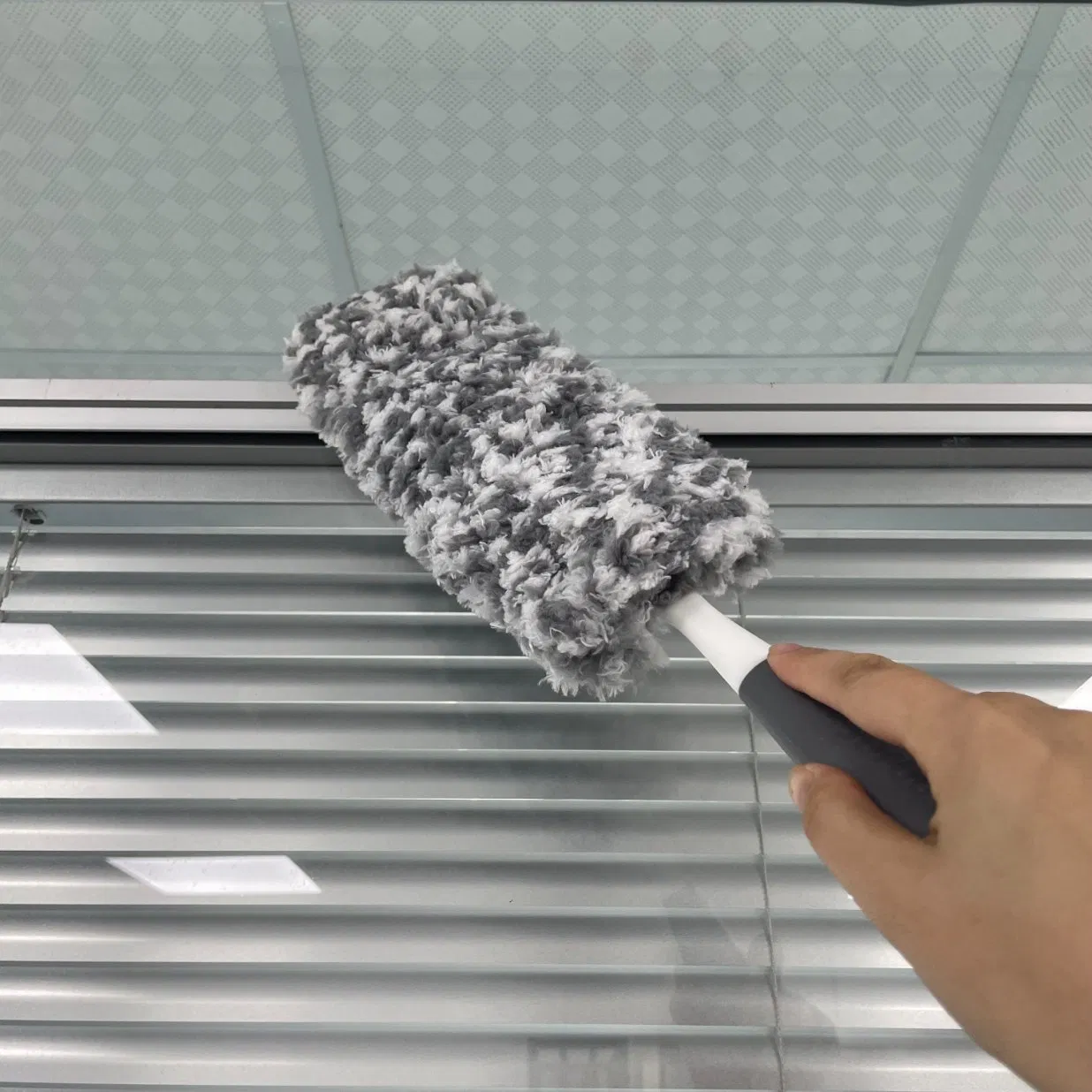Washable Microfiber PP Handle Duster for Household Cleaning PP Microfiber Duster