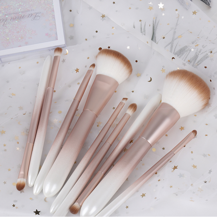 Light Pink Color Professional 9PCS Makeup Brushes Set Private Label Foundation Set
