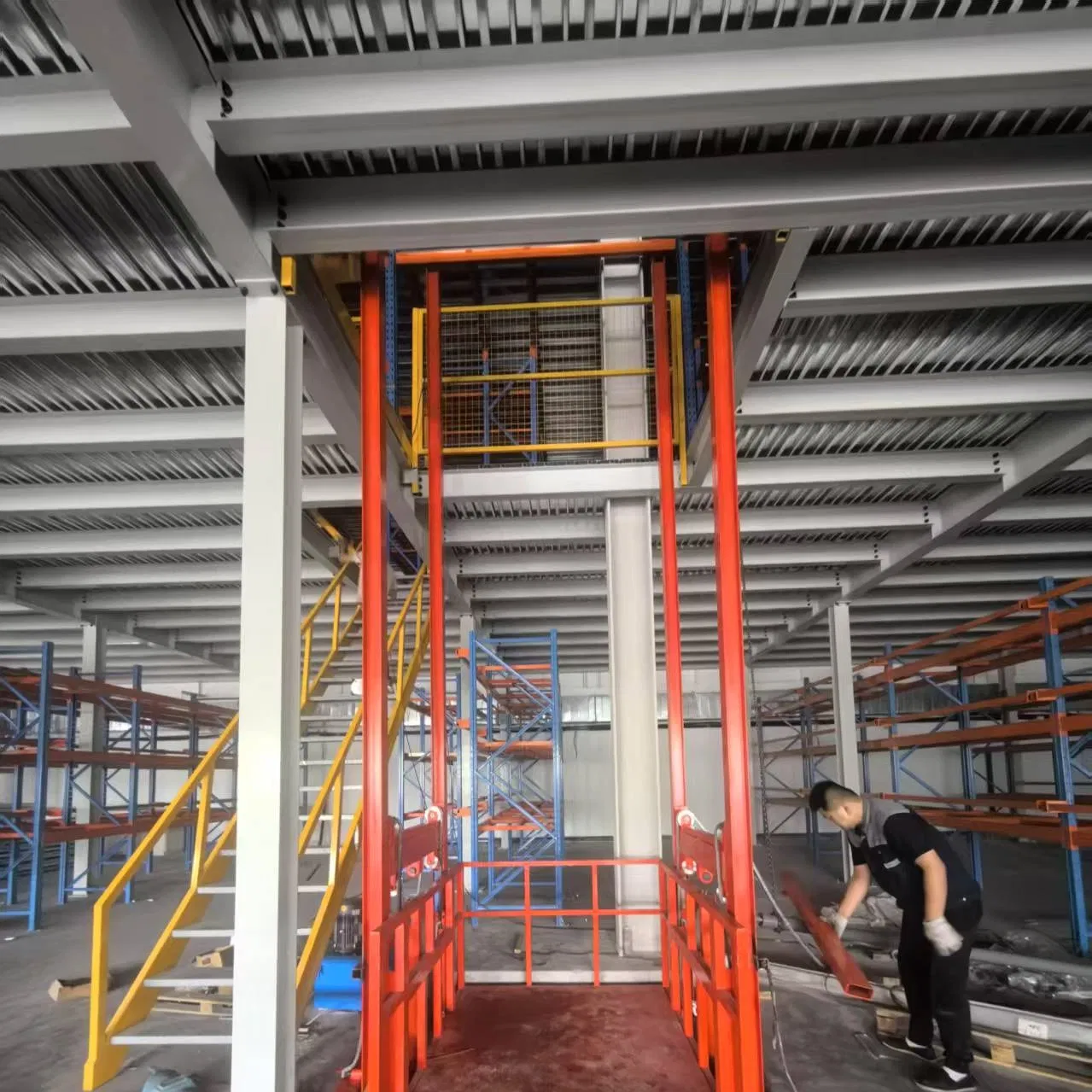 Heavy Duty Grating Floor Industrial Multi-Tier Steel Mezzanine Floor Platform Rack System for Extensive Warehouse Utilization