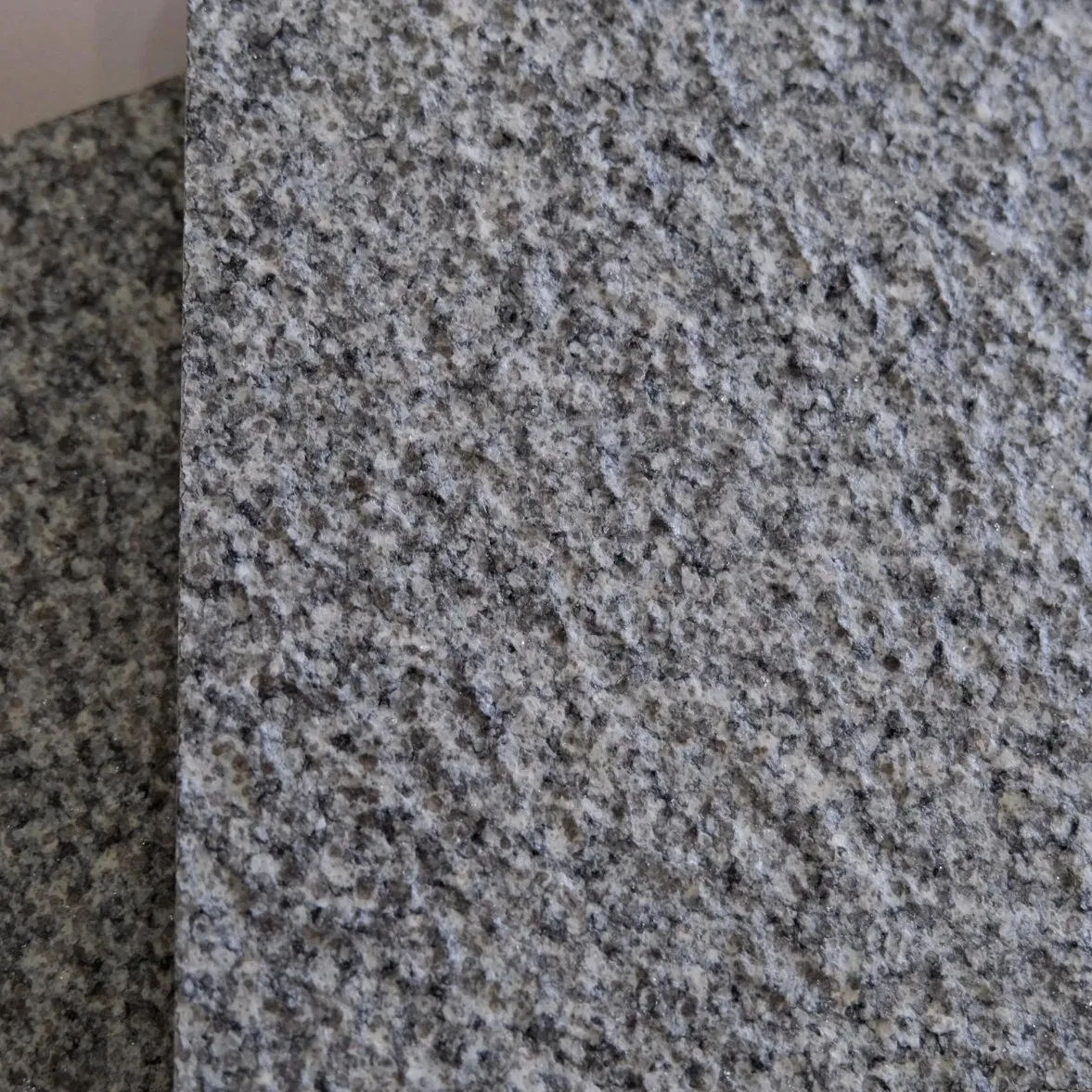 Low Key Elegant Non Toxic Odorless Environmentally Friendly Speckled Glazed Sesame Grey Granite Floor Tiles