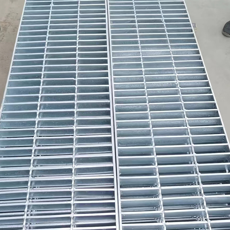 Long-Lasting Protection From Galvanized Steel Grating Offered