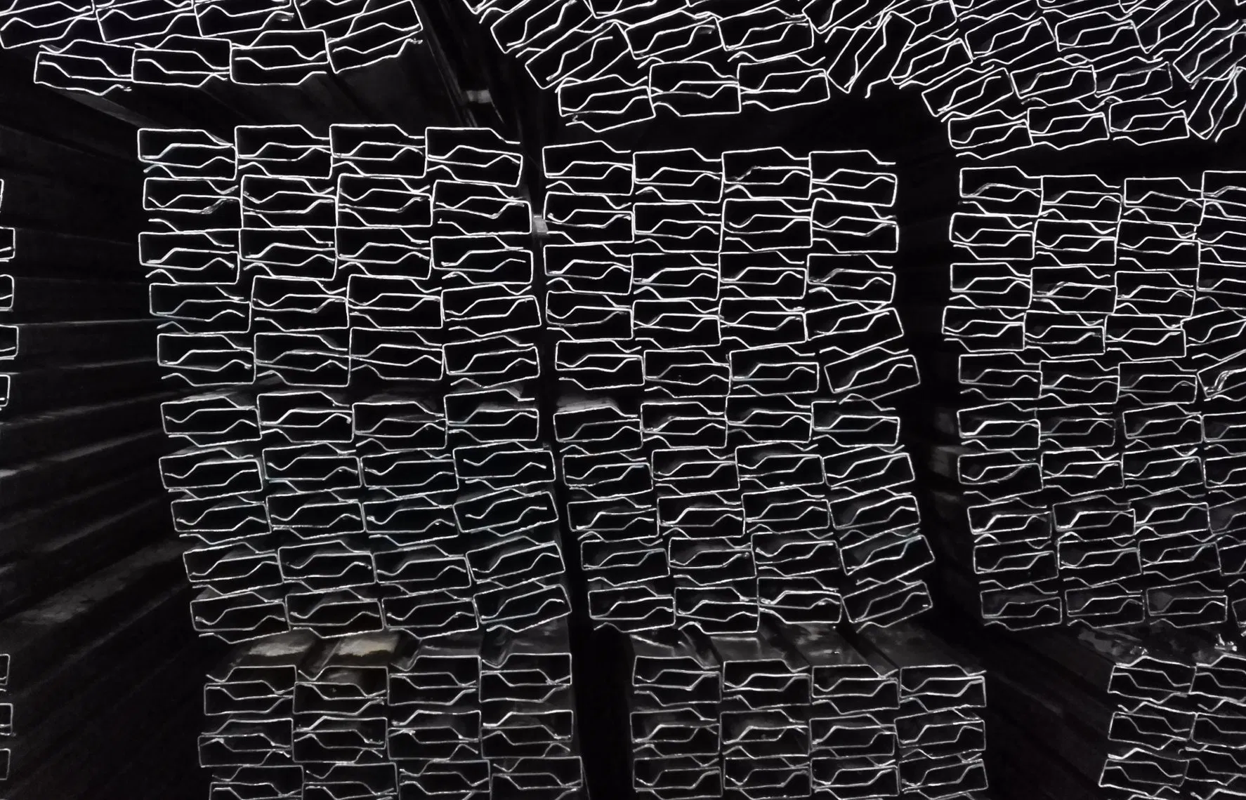 Q235/ Wear and Corrosion Resistant/Hot Rolled Galvanized Section Steel