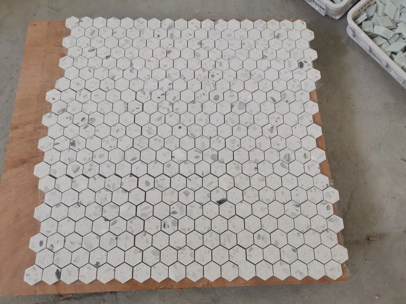 Мозаика из мрамора шестигранная для интерьера
