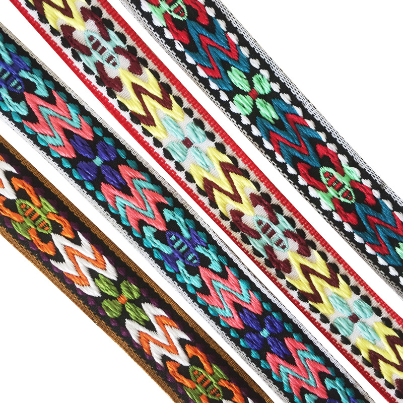 Застежка-липучка нейлоновая многоцветная с тесьмой