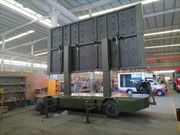 Customer Made Outdoor LED P4 Billboard Advertisement Trailer
