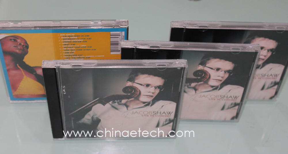 Репликация CD с упаковкой в джевел-кейс