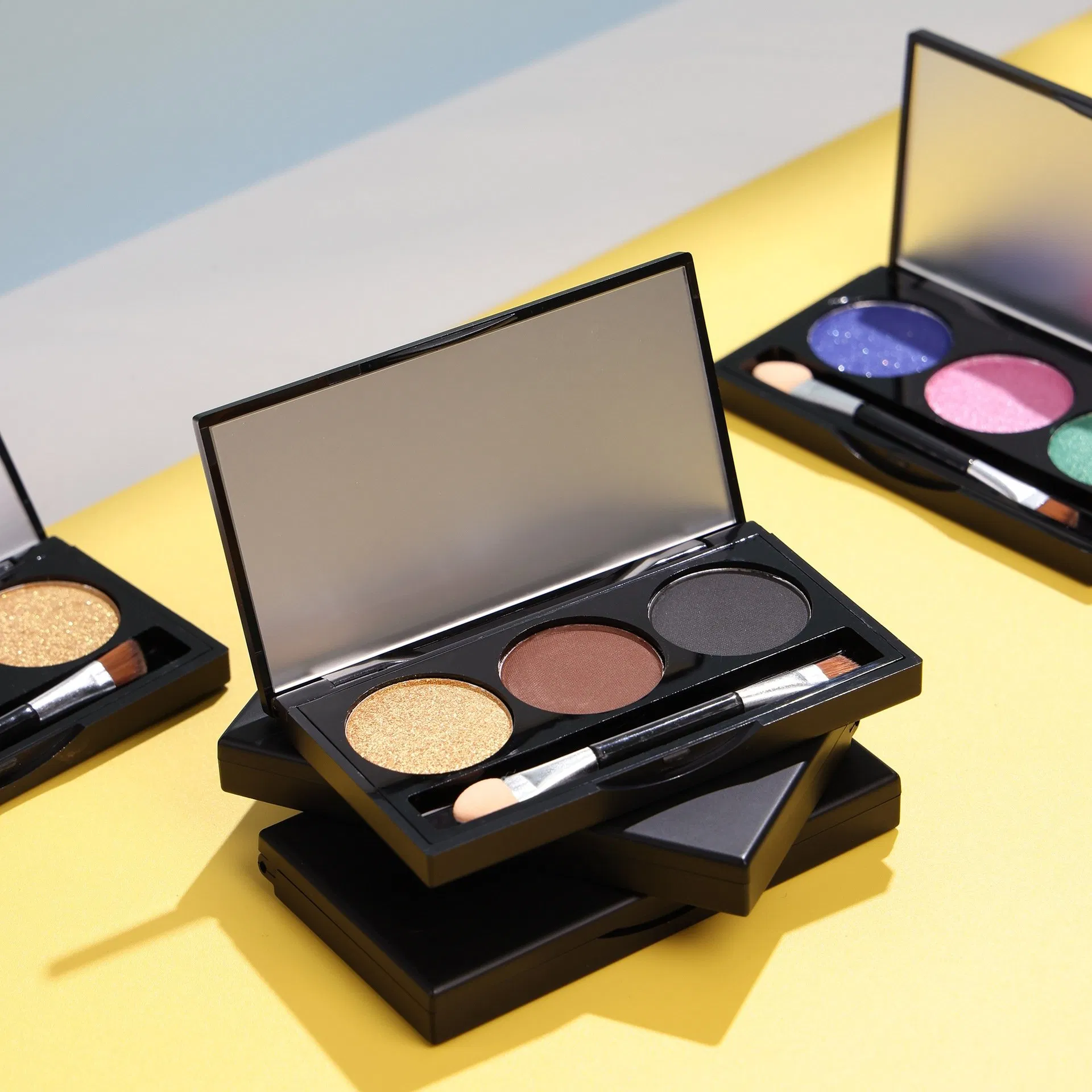 Face Makeup Eye Shadow Palette Long Lasting Waterproof Shimmer Nude Eyeshadow Palette