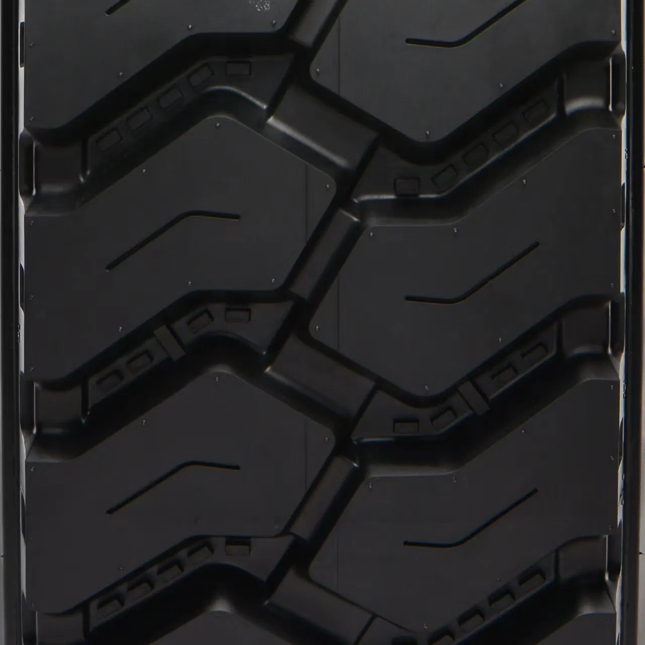 Joyall 295/80R22.5 Drive Truck Tyre