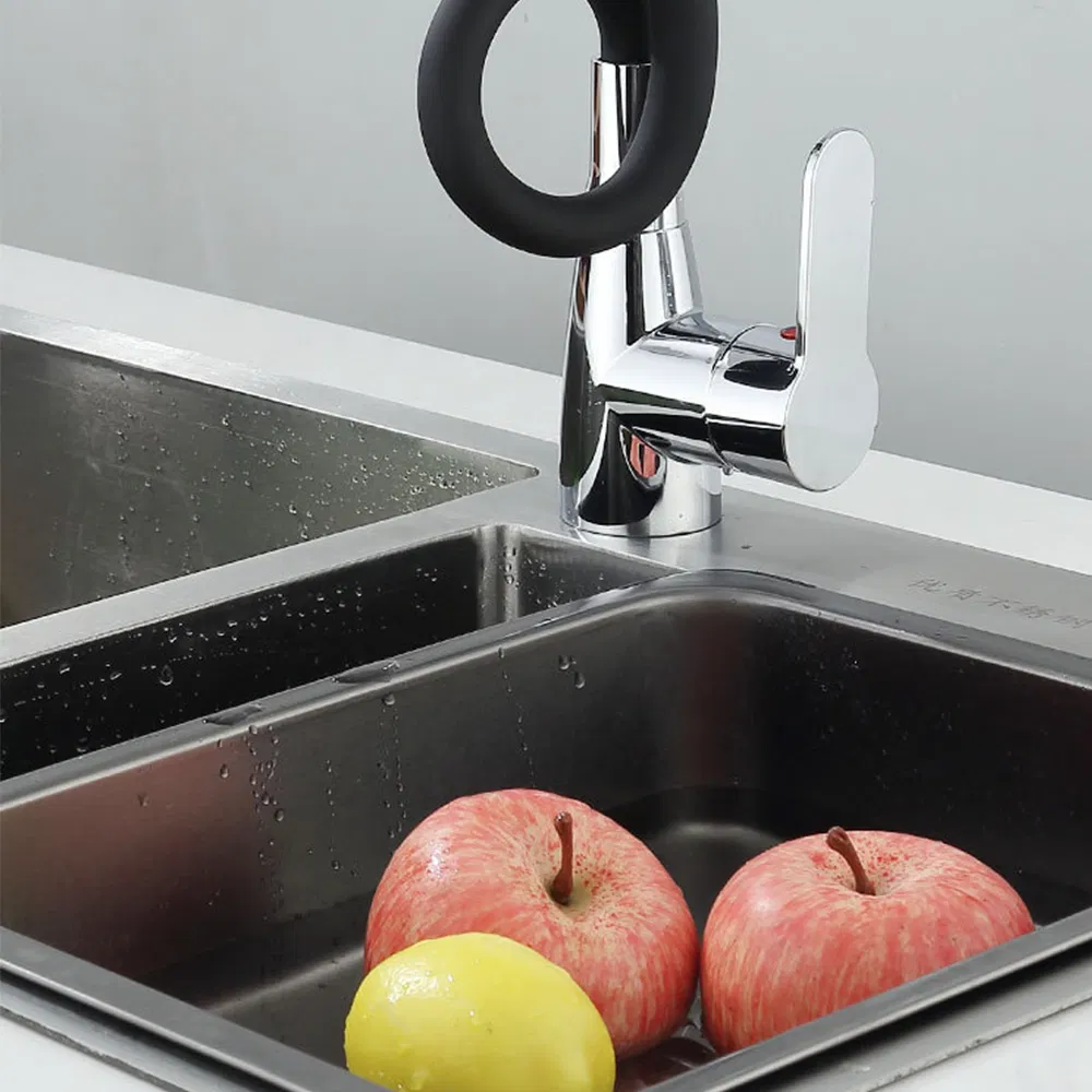 Modern Design Universal Kitchen Telescopic Hot and Cold Rotating Faucet