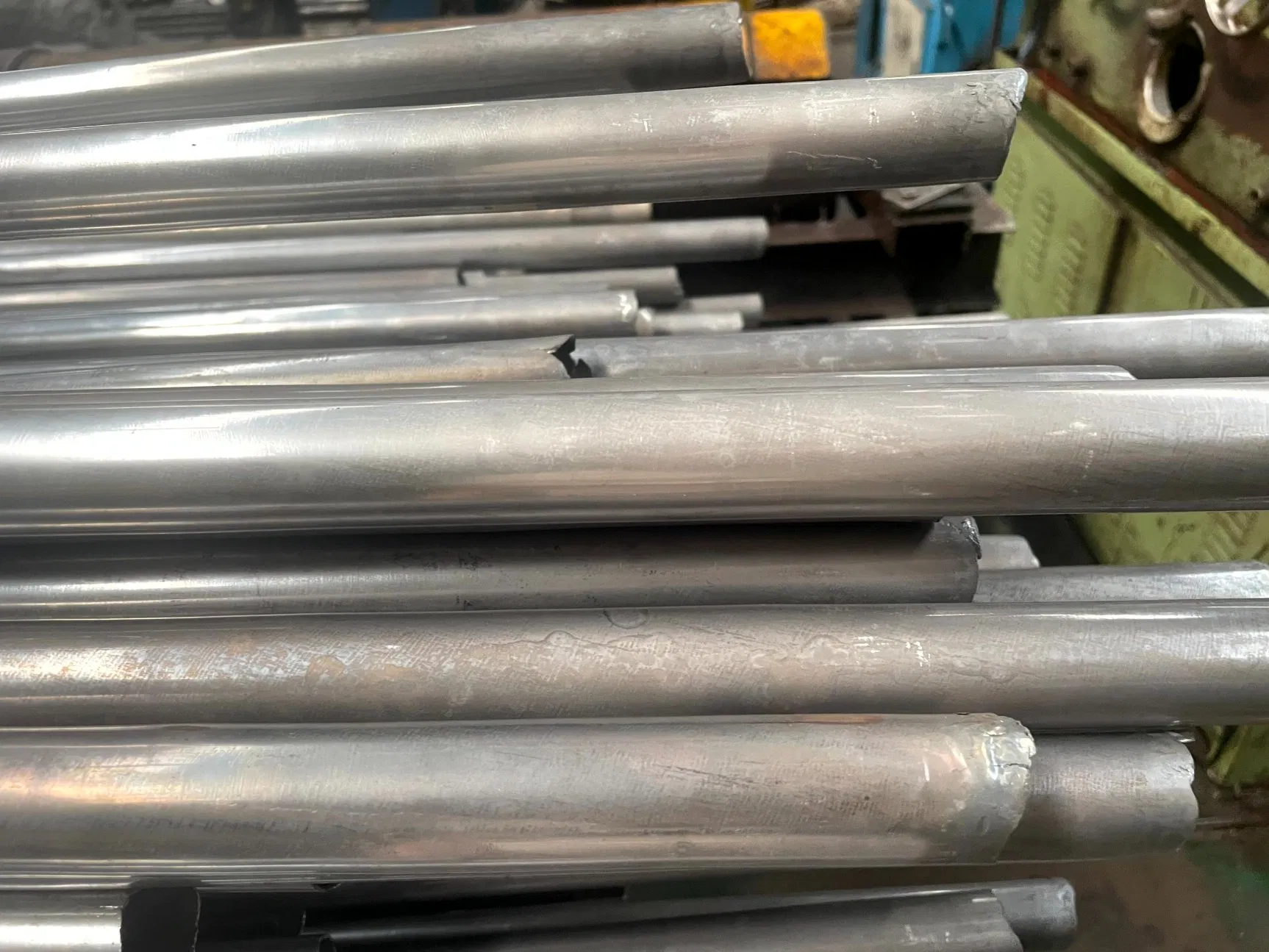 Alloy 825 Seamless Pipe with Corrosion Resistance for Acidic Environments
