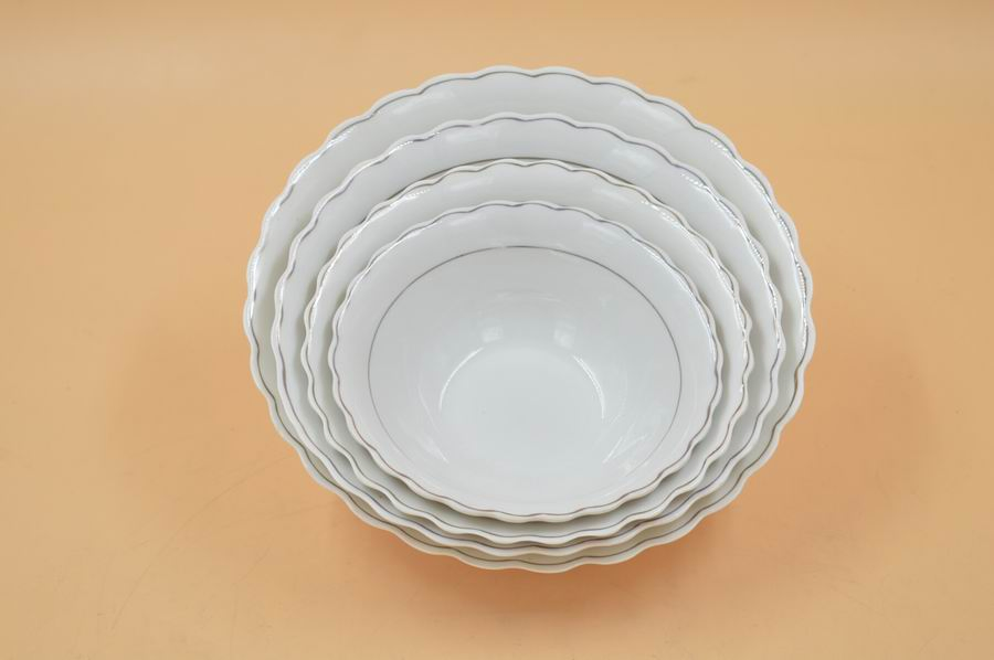 5-10 Inch Salad Bowl with Ggk Golden Line Porcelainware Ceramics Tableware