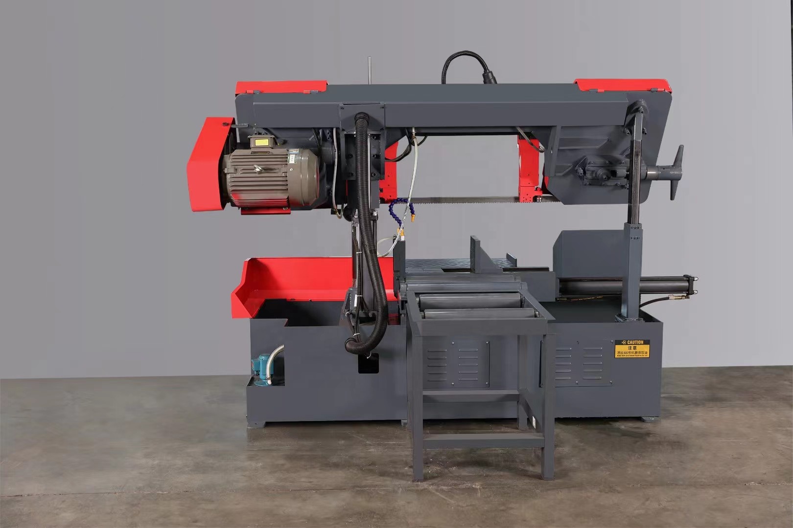 Ленточная пила по металлу автоматическая ЧПУ