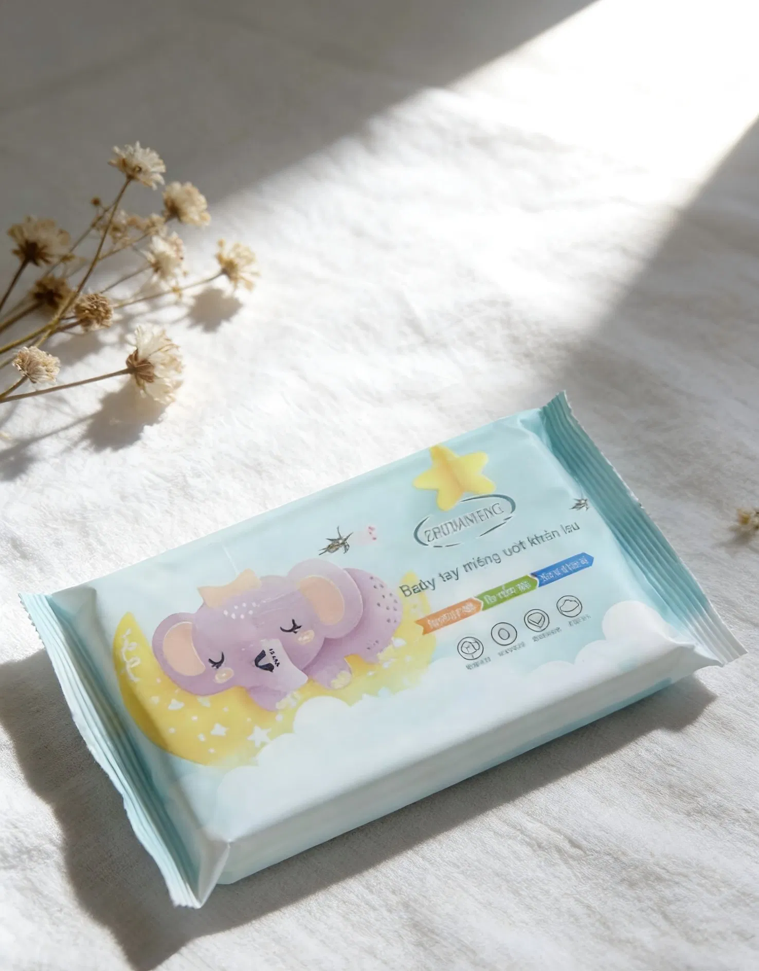 Eco-Friendly Premium Biodegradable Wet Wipes for Sensitive Skin Care