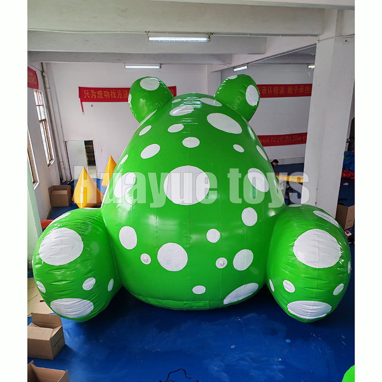 Hot Selling 3 Meters Inflatable Green Frog Animal Character Inflatable Floating Water Frog Animals Toy Big Model for Commercial
