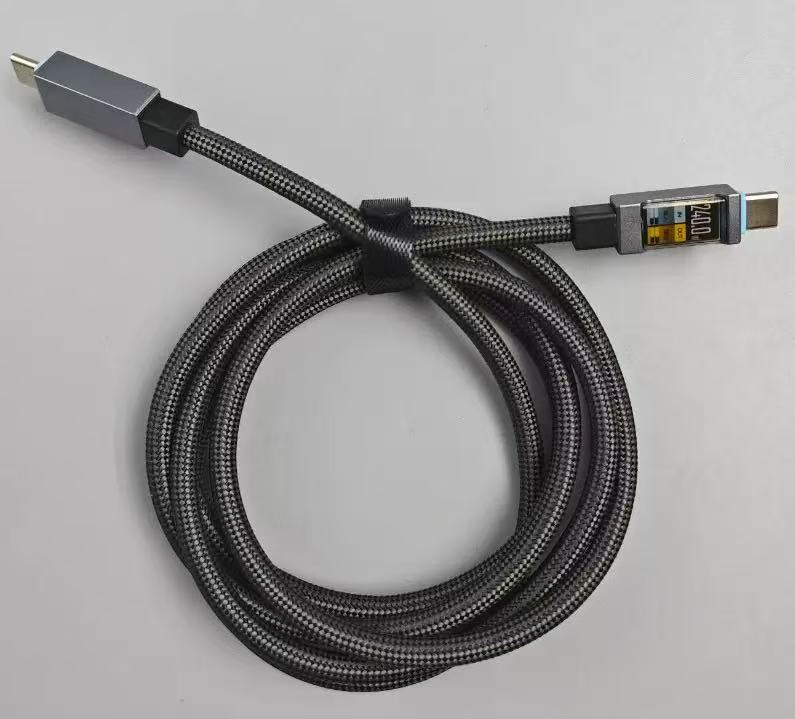 USB-C кабель 240W для быстрой зарядки и передачи данных