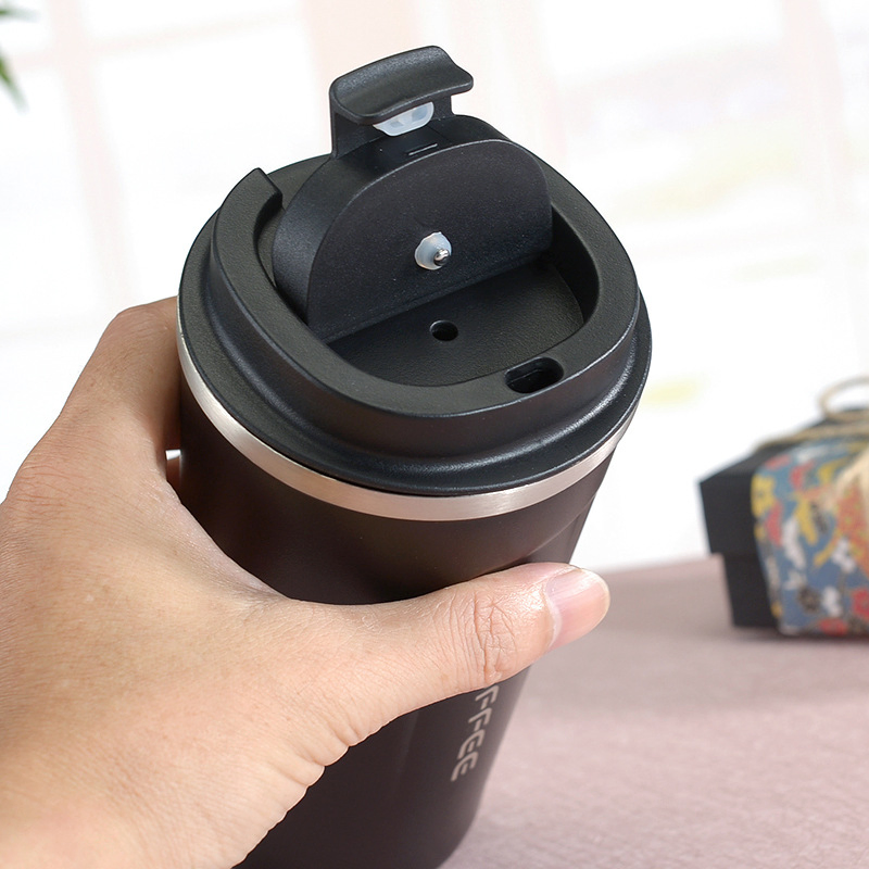 Hot Sale 304 Stainless Steel Double Wall Vacuum Car Portable Coffee Water Bottle Insulated Tumbler Cup with LED Intelligent Temperature Measurement