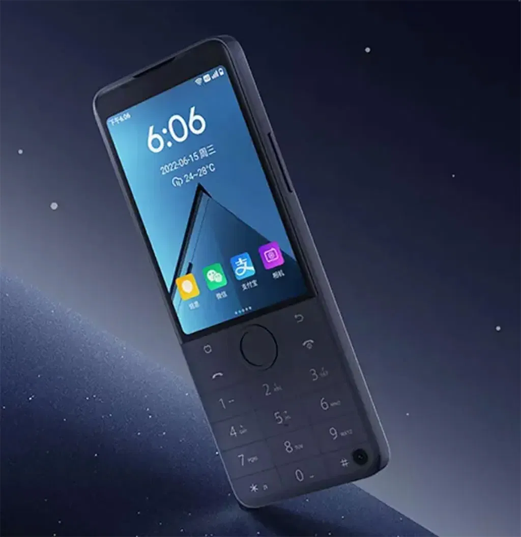 Смартфон с GPS, 4G, сенсорным экраном и клавиатурой