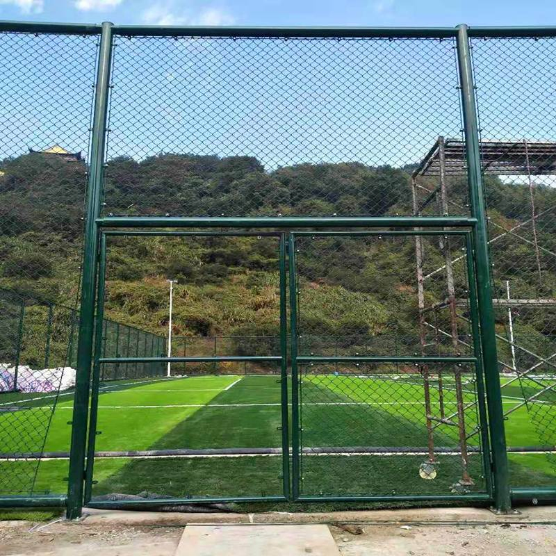 Diamond Mesh Fence Outdoor Soccer Field Basketball Court Fence