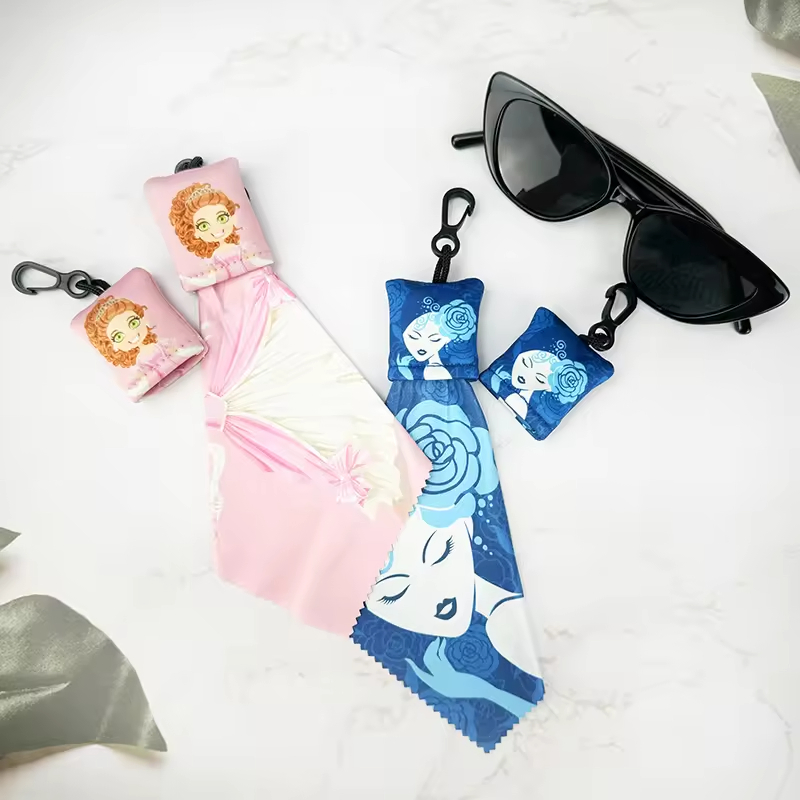 High Portable Microfiber Cleaning Wiping Cloth Glasses Sunglasses Camera Lens Jewelry Eyeglasses-Custom Logo Hanging Bag