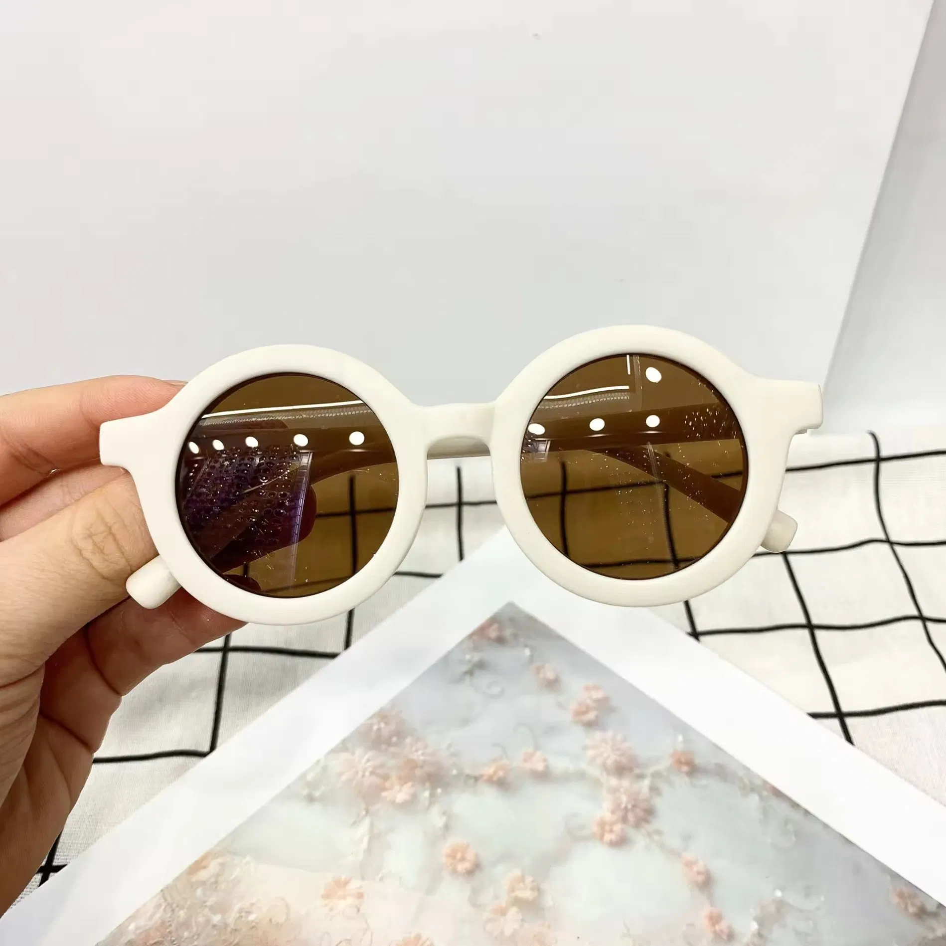 Kid Round Sunglasses Cute Retro Circle Frame Sunglasses Children Round Colorful Eyes Protect Eyewear