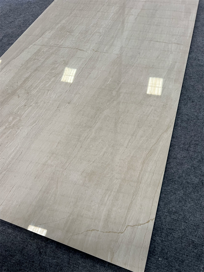 Керамогранитная плитка 600x1200 мм под мрамор для гостиной