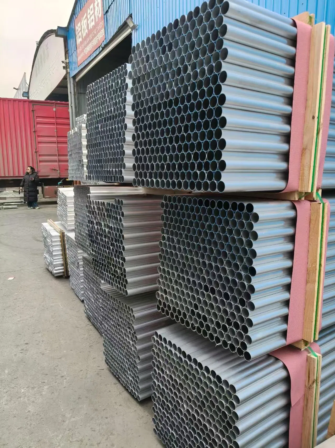 6061 Extrusion OEM Competitive Price Shining Color Anodized Aluminum Oval Pipe