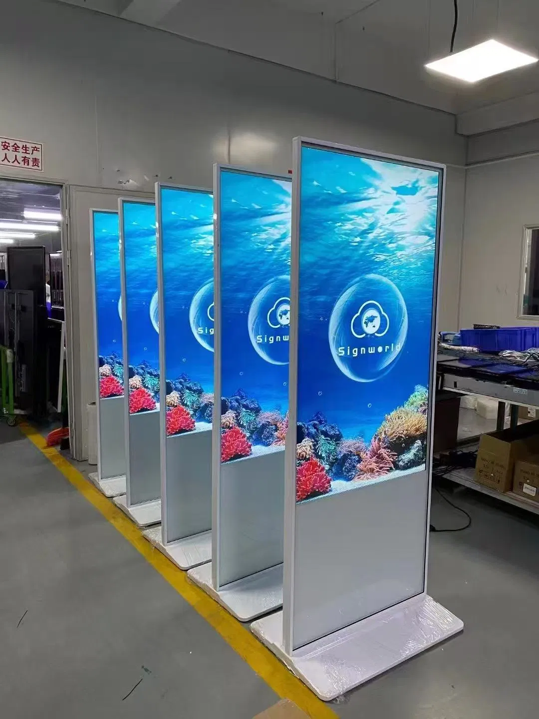 Рекламный сенсорный экран 43 дюйма, напольный