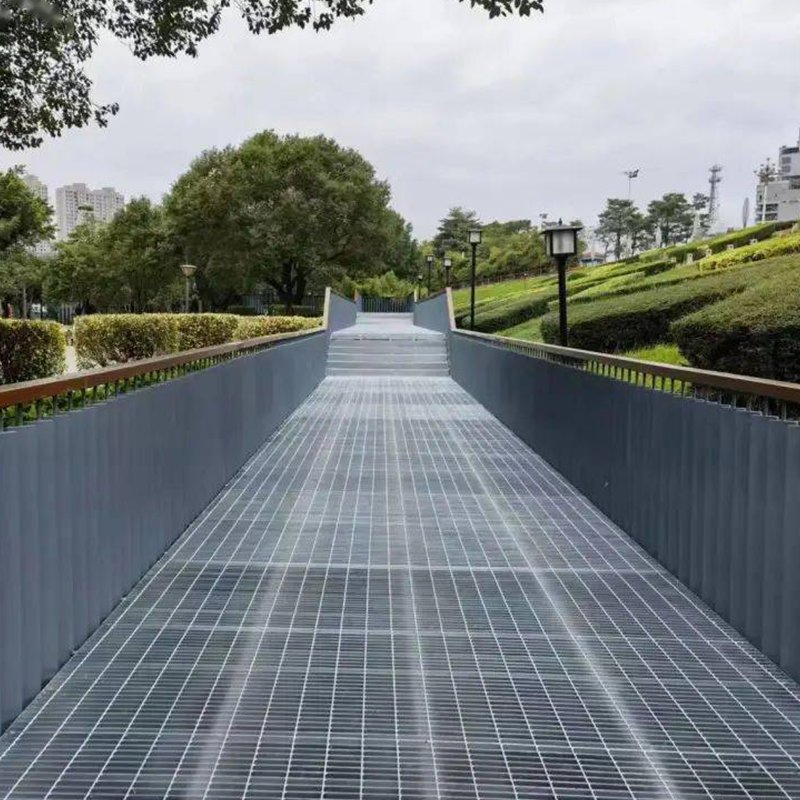 Coastal Resistant Metal Anti Slip Steel Grating for Port Terminals