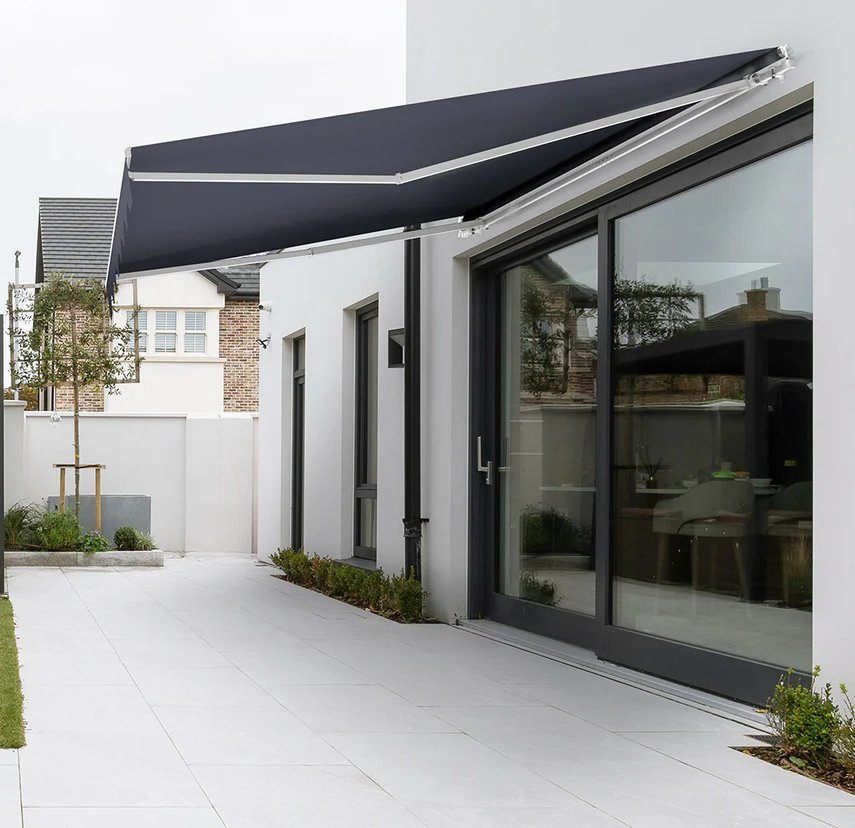 High Quality Waterproof Retractable Awning for Balcony and Terrace Use