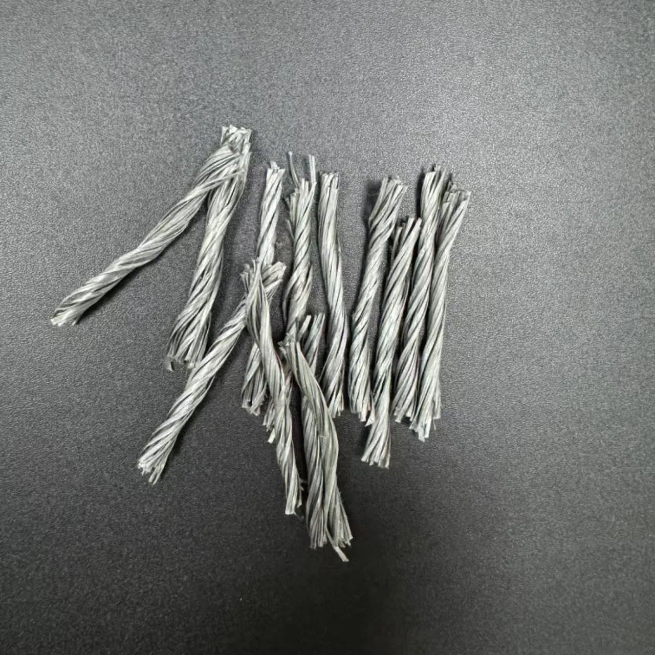 Easy Dispersing and Blending PP Twisted Bunchy Form Fiber for Construction