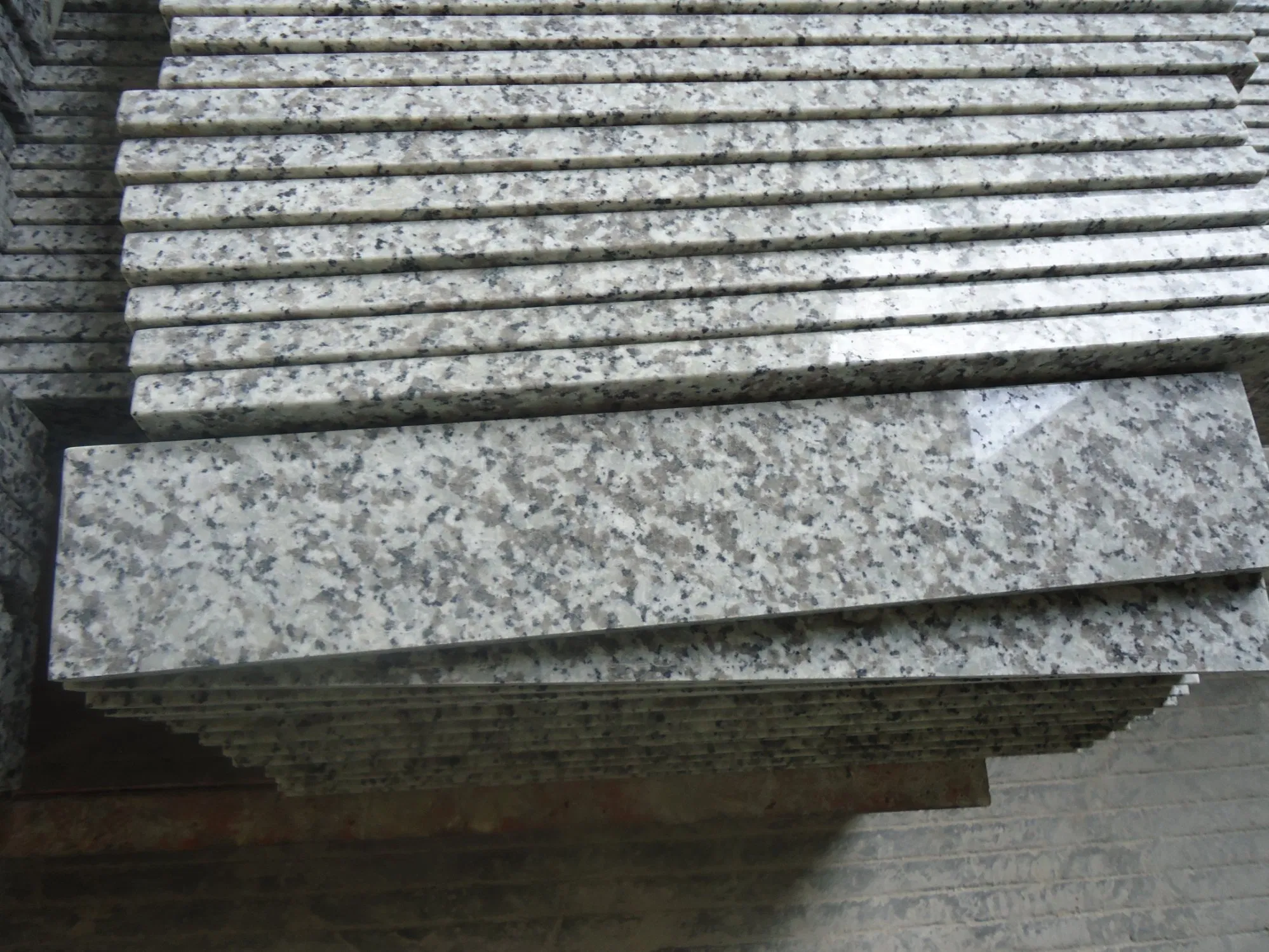 G439 Granite for Kitchen Counter Top Vanity Top
