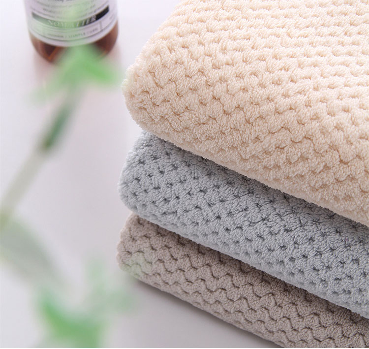 Factory Wholesale Waffle Design Bath Towel for Hotel Beauty Salon Use Cheap Towels
