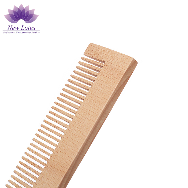 Natural Bamboo Hairbrush: a Perfect Blend of Style and Sustainability