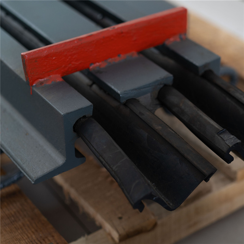 Bridge Expansion Strip Seal Joint Profiles Modular Bridge Expansion Joints