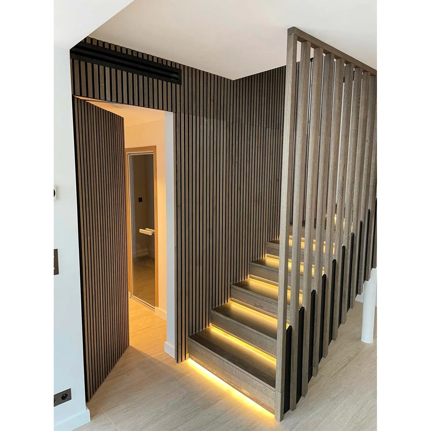 Hot Sale Slat Partition Panel Wood Wall Vertical Timber Slats