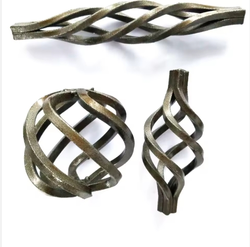 Spiral Shaped Twisted Door Artistic Courtyard Creative Wall Basket