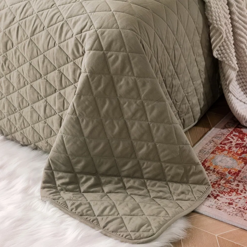 100% Cotton Quilted Bedspread Bed Linen Single Bed with Pillowcases