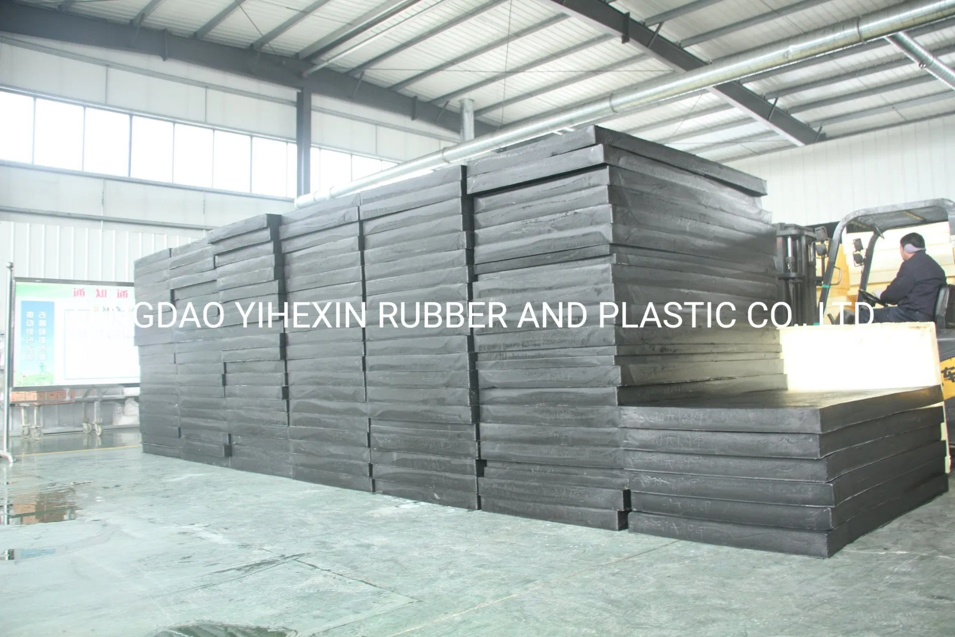 China Factory EVA Foam Board/Sheet Rubber Foam for Gift Box Packing Lining Liner