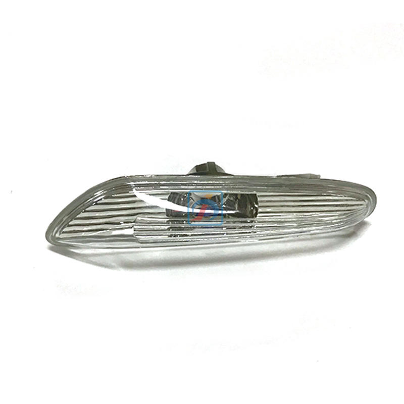 Передний фонарь крыла BMW E90 X1 63137253325