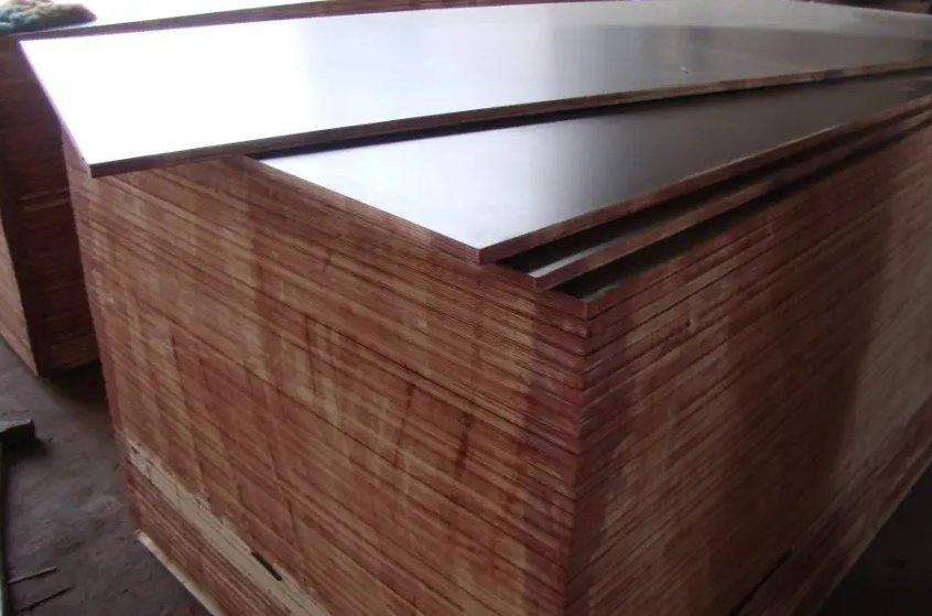 Linyi China Marine Plywood Film Faced Plywood Laminated Piywood