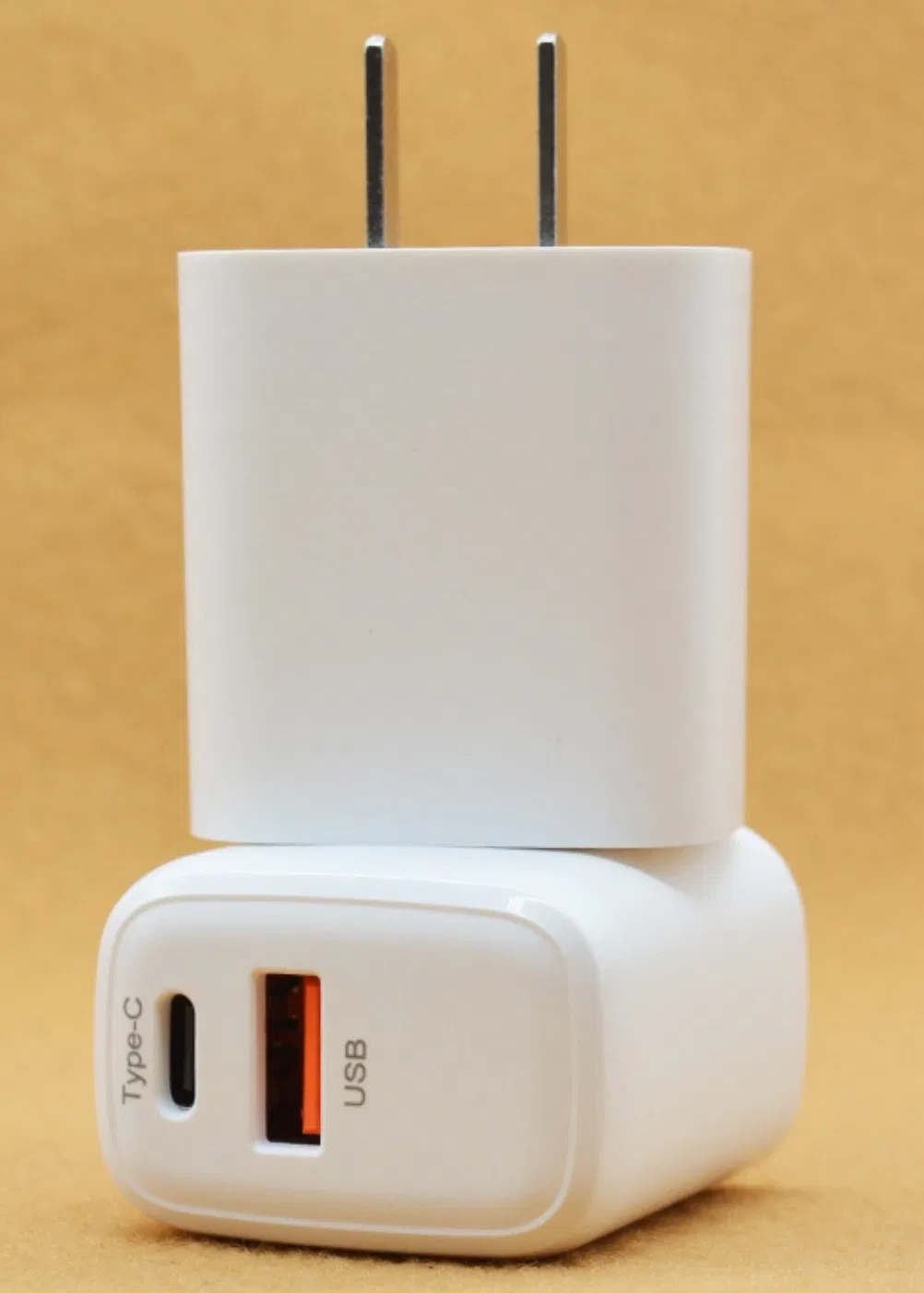 Wholesale Pd20W EU Us UK Adapter Fast Charging Type-C Pd3.0 USB-C Charger Pd20W-1A1c