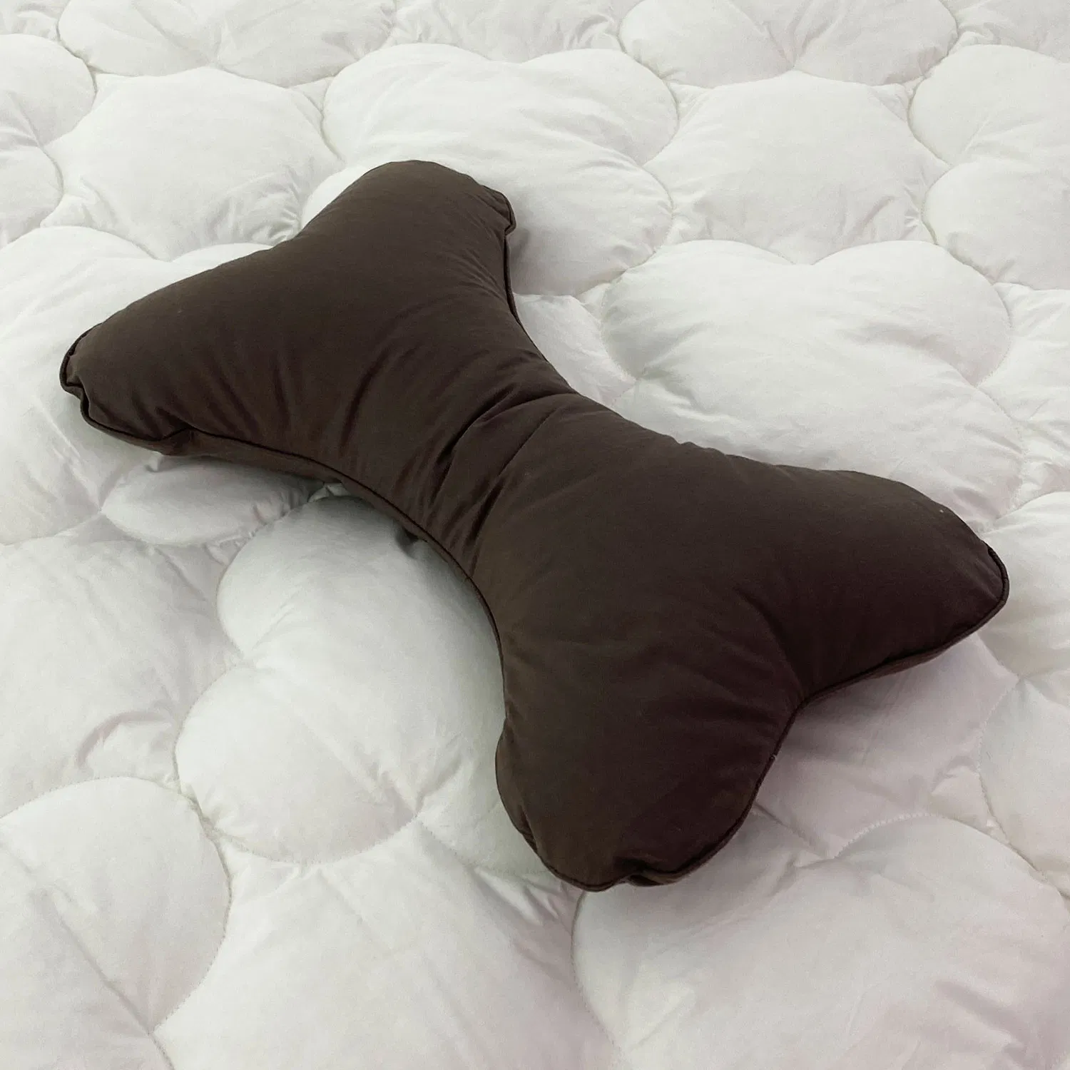 Customized Travel White Velvet Resistant Worsted Cotton Skin-Friendly Bone Pillow with Nylon Zipper for Kid