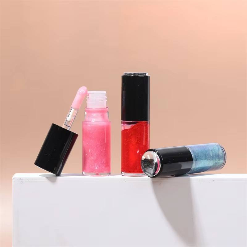 Private Label Custom Black Lid Design Female Cute Moisturizing Transparent Lip Glaze Lip Gloss