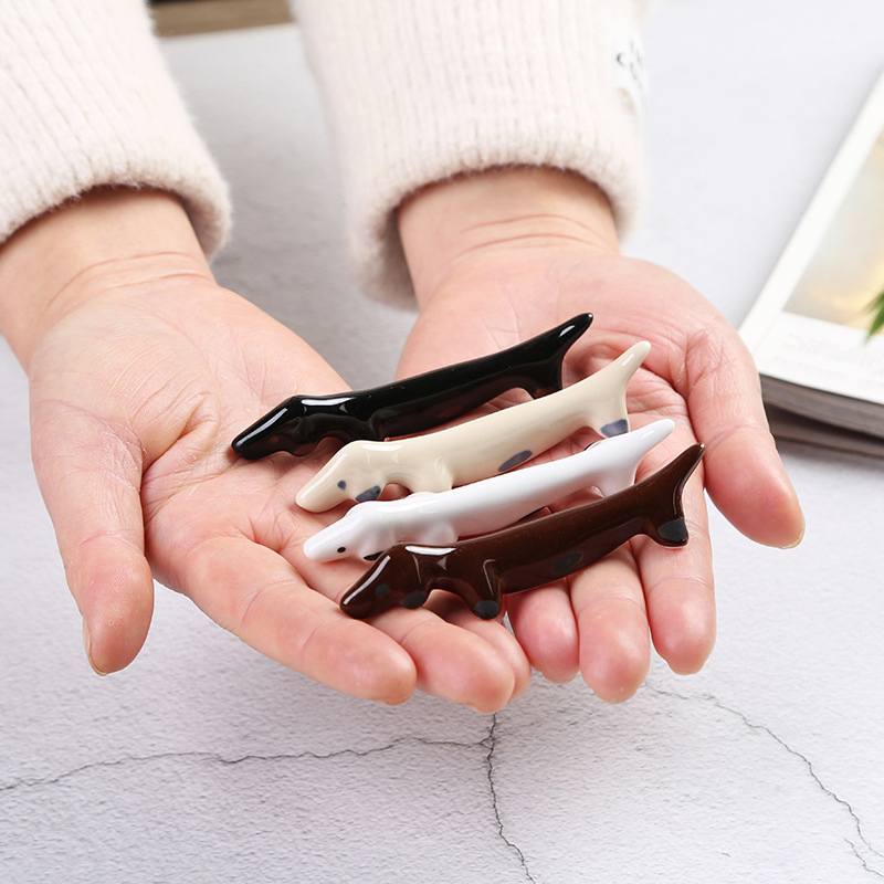 Cute Animal Ceramic Creative Dog Dining Table Hotel Restaurant Pillow Chopstick Holder