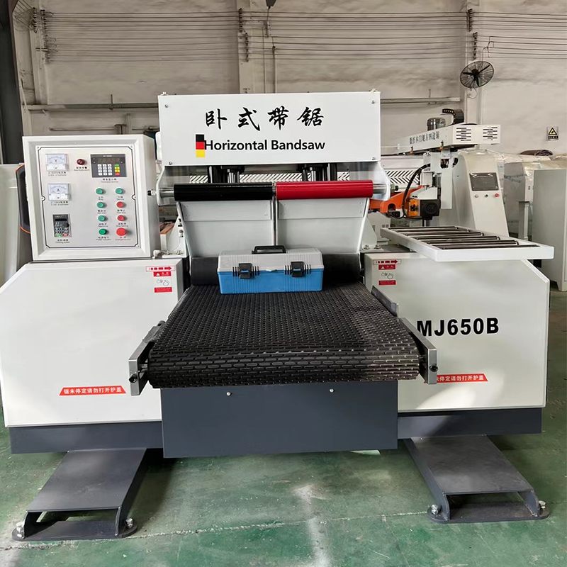 Станок для распиловки пиломатериалов