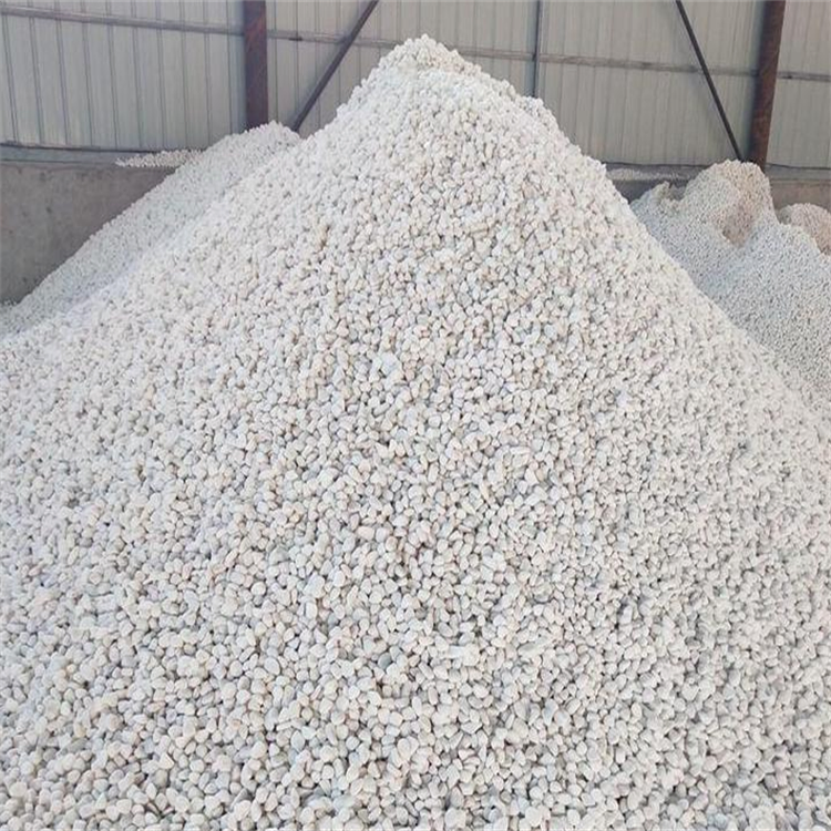 Premium Natural Polished Pebble Stones for Stunning Landscape Design