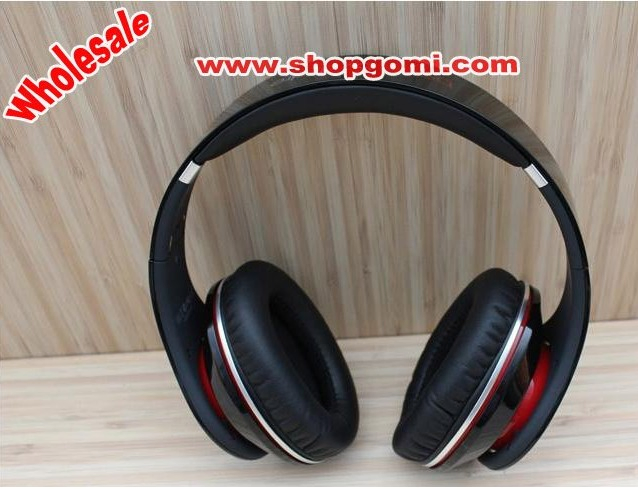 Студийные наушники Black Studio