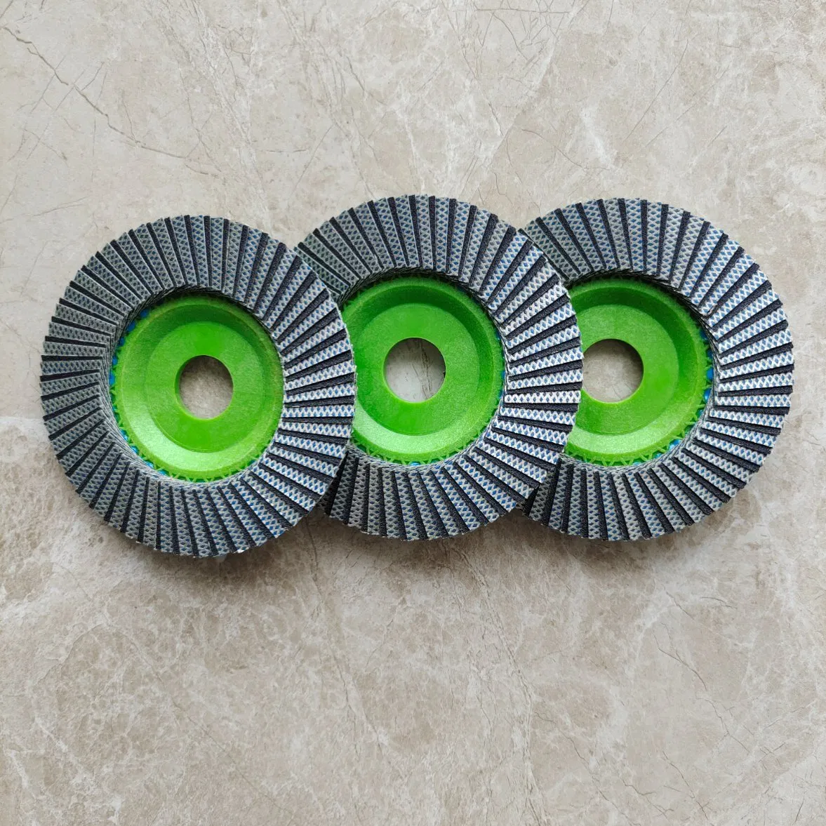 Алмазный лепестковый круг 115x22 мм для полировки фарфора