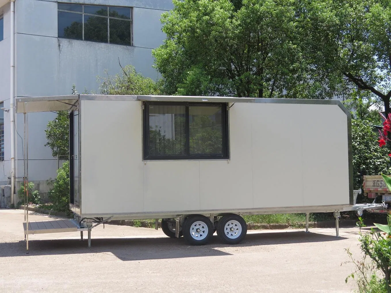 Dual Axle Towed Mobile Trailer Office